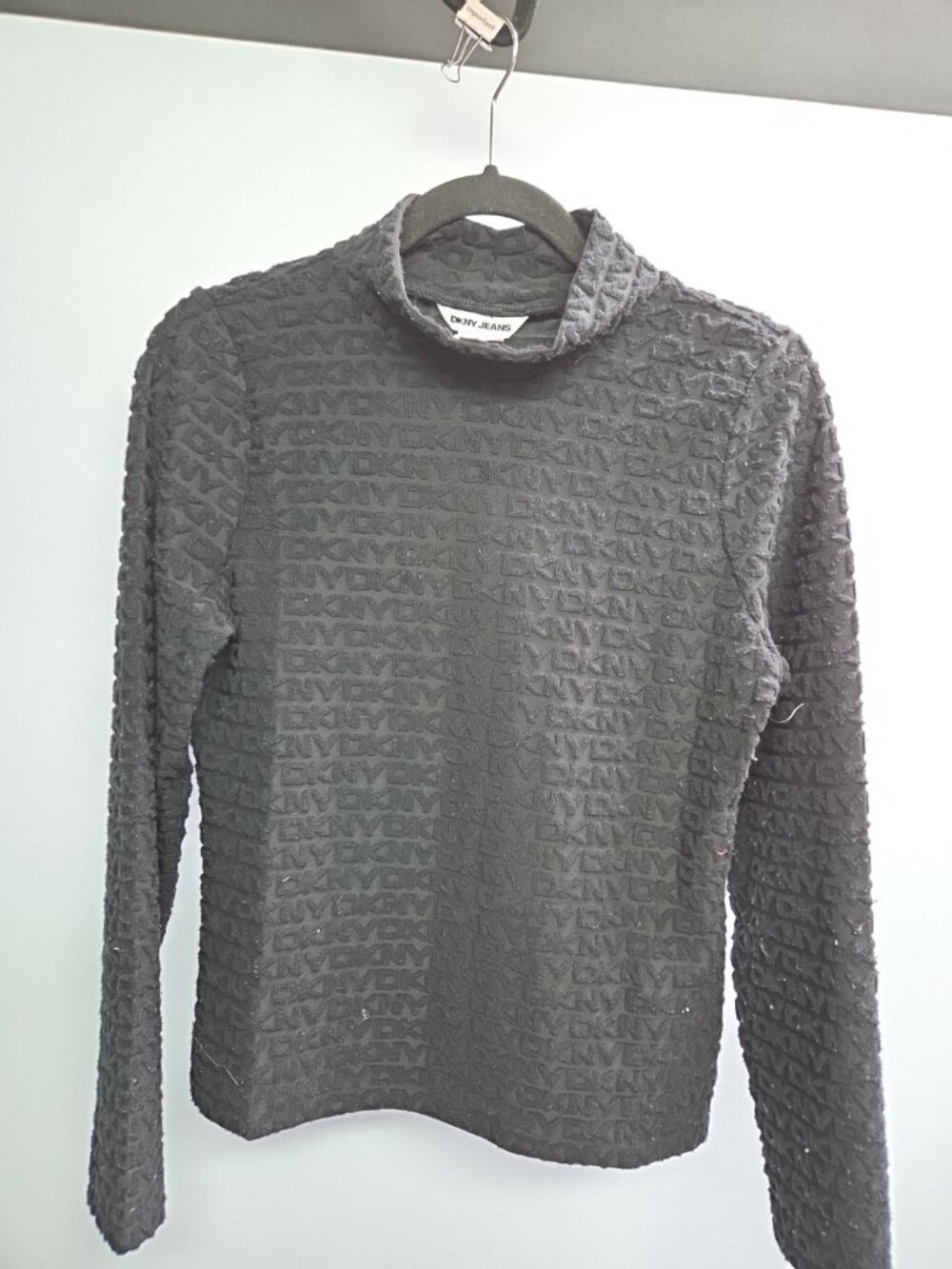 DKNY Mock Turtle Sretchy Sweater Black Logo Monogram New No Tags  Large Lrg L